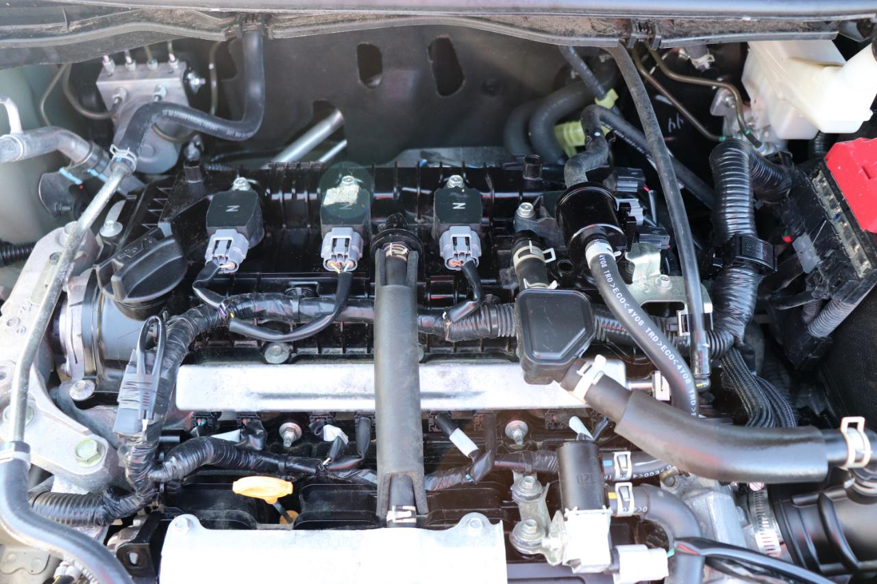 Nissan Versa SV CVT 2025