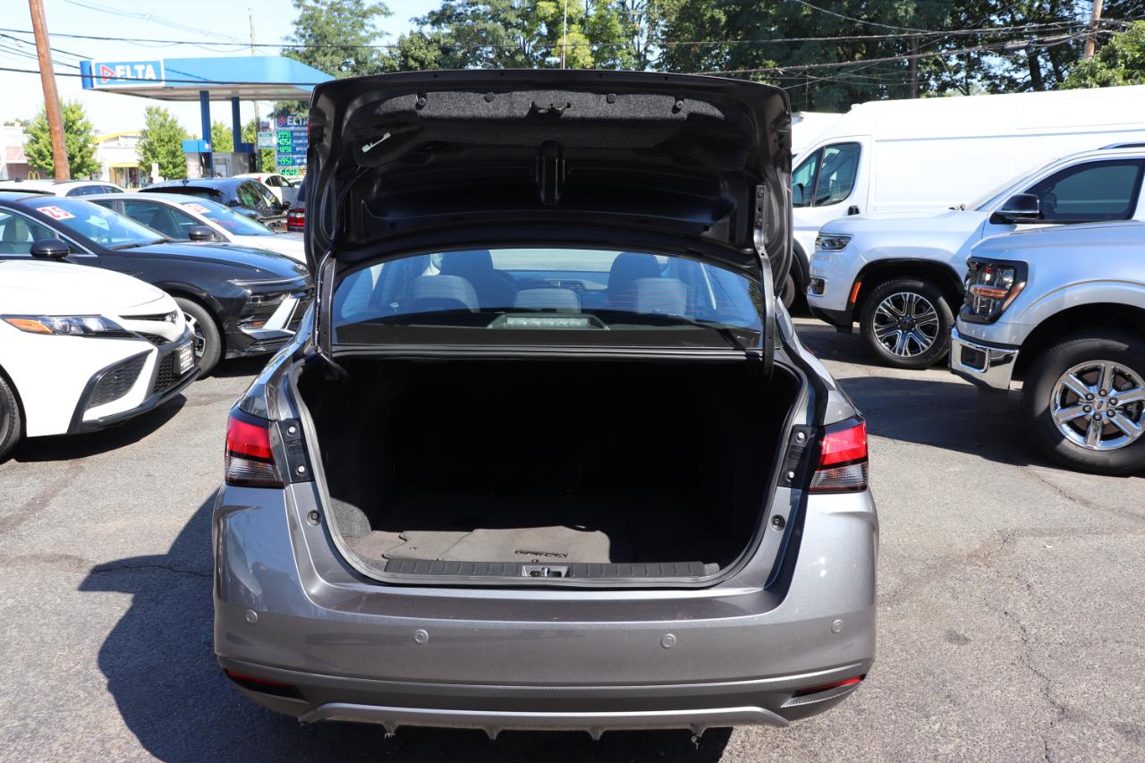 Nissan Versa SV CVT 2025