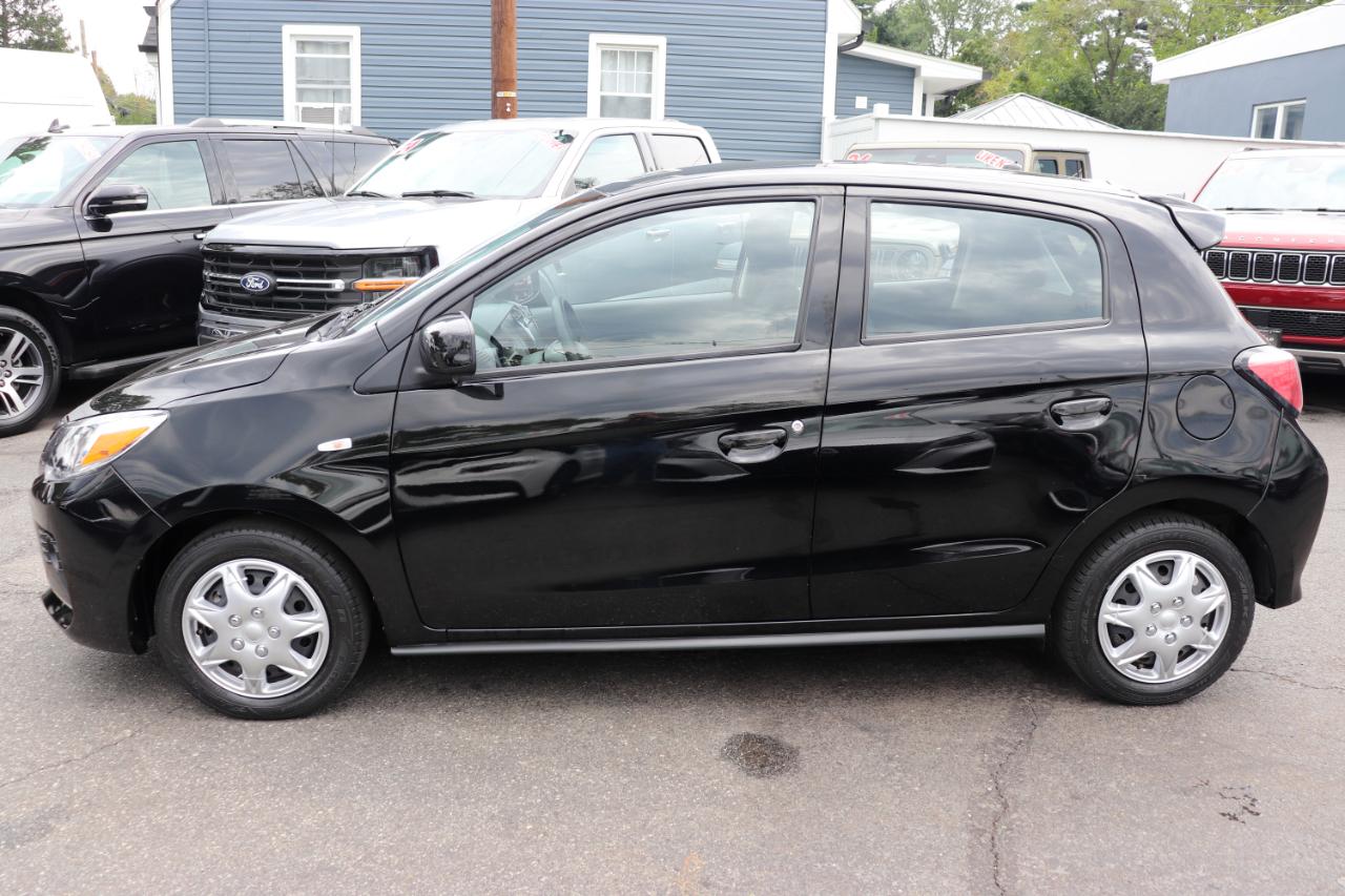 Mitsubishi Mirage ES CVT 2024