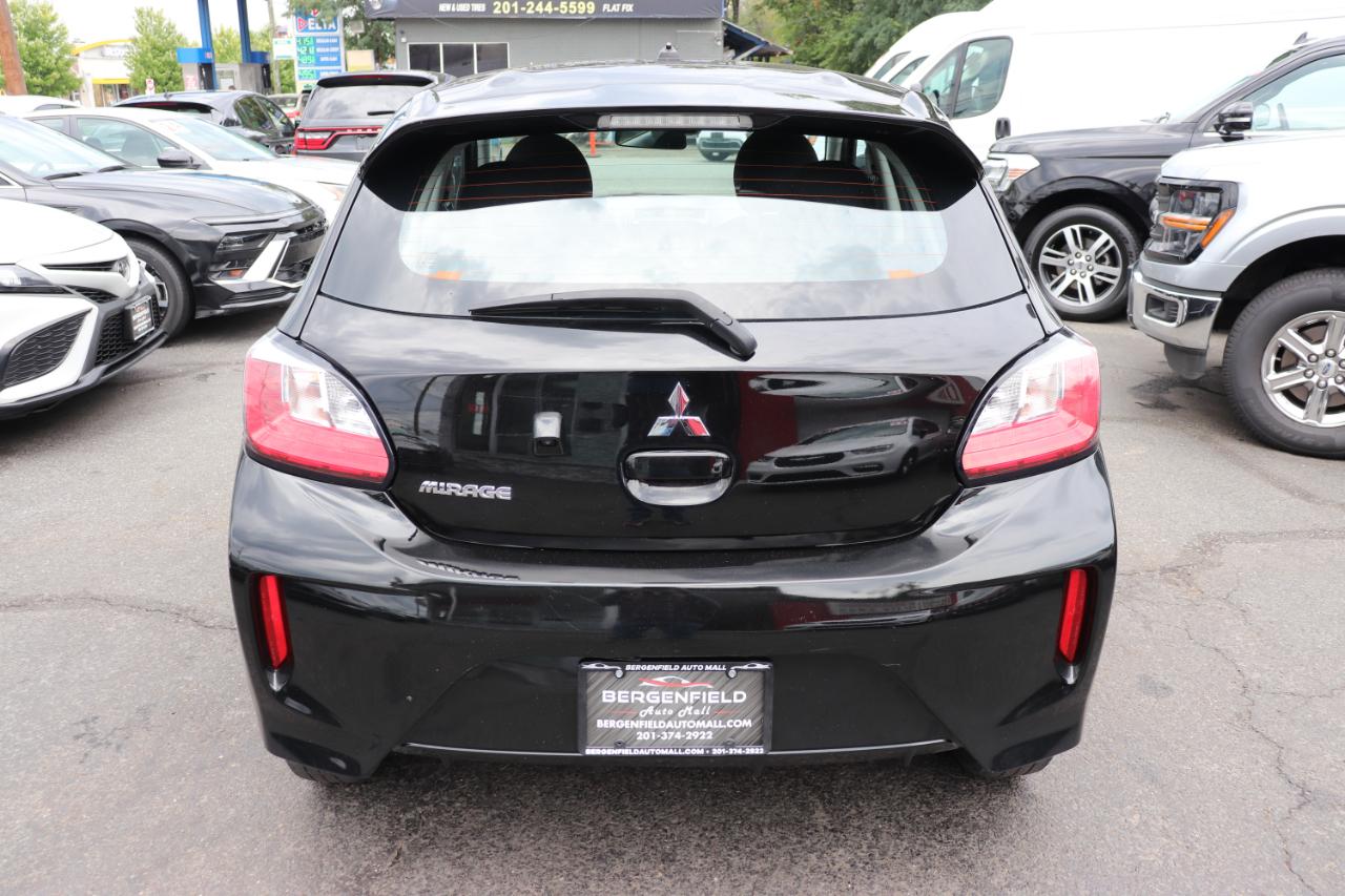Mitsubishi Mirage ES CVT 2024