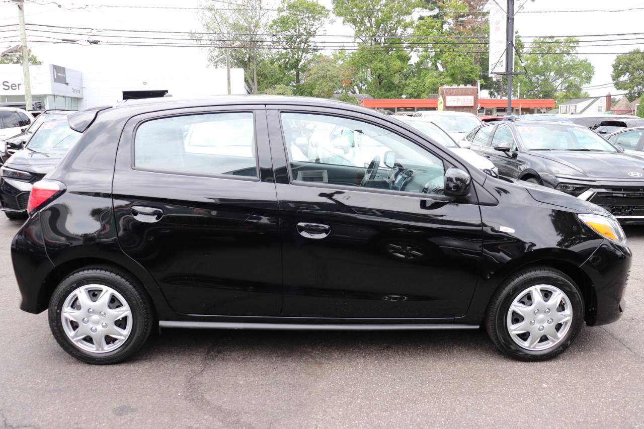 Mitsubishi Mirage ES CVT 2024