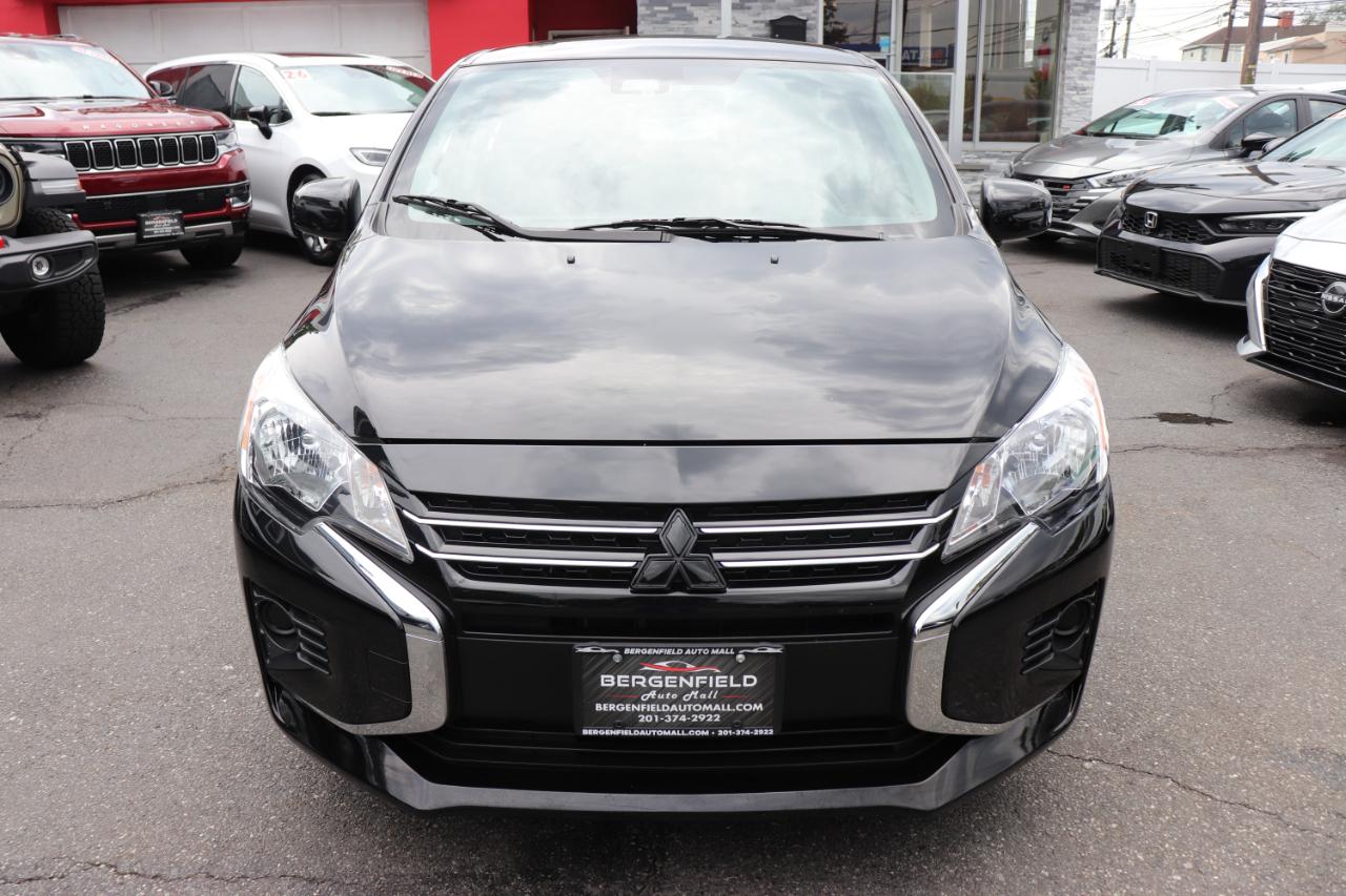 Mitsubishi Mirage ES CVT 2024