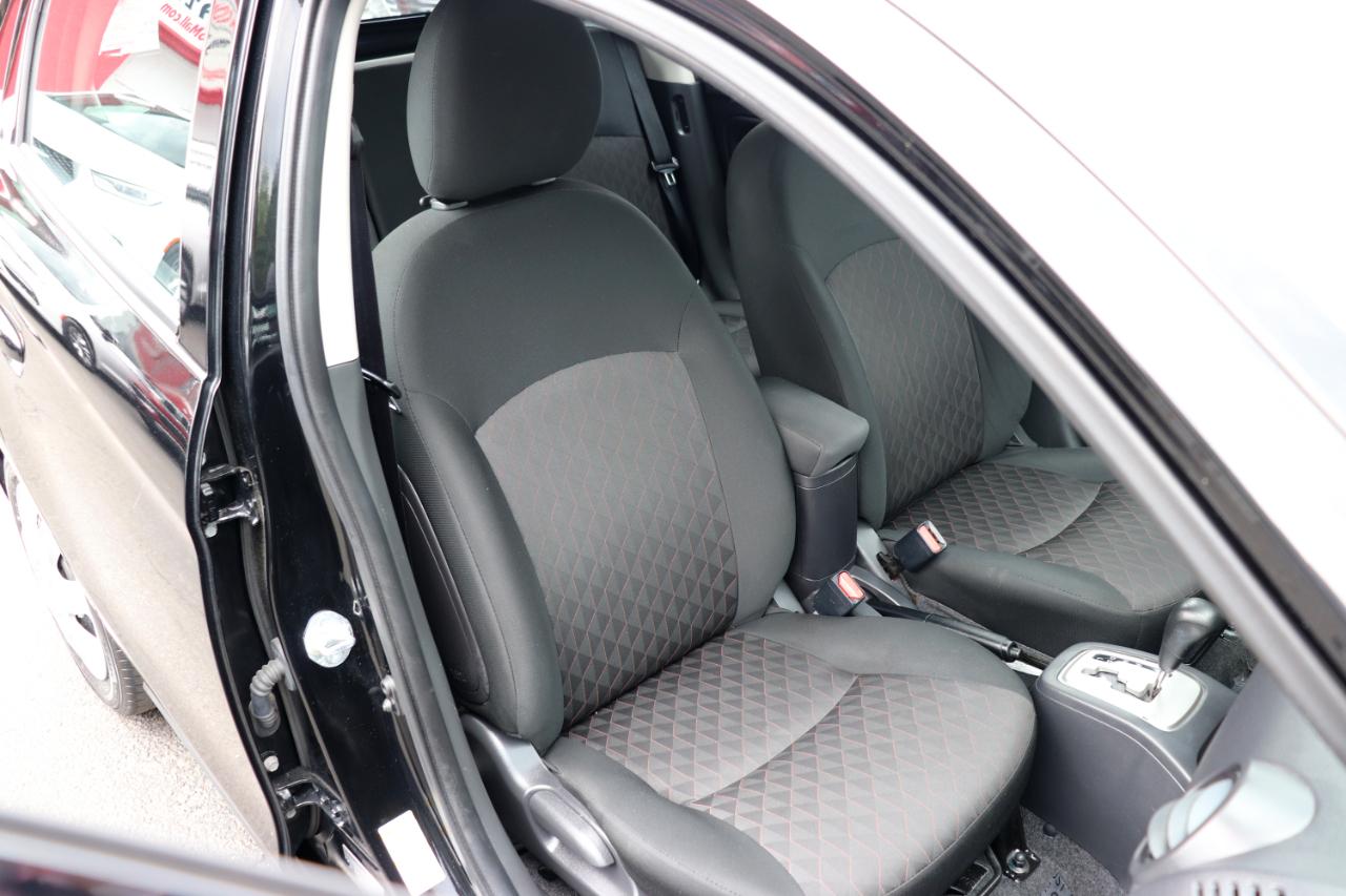 Mitsubishi Mirage ES CVT 2024