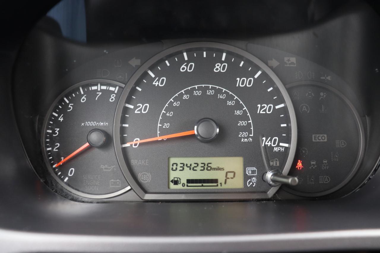 Mitsubishi Mirage ES CVT 2024