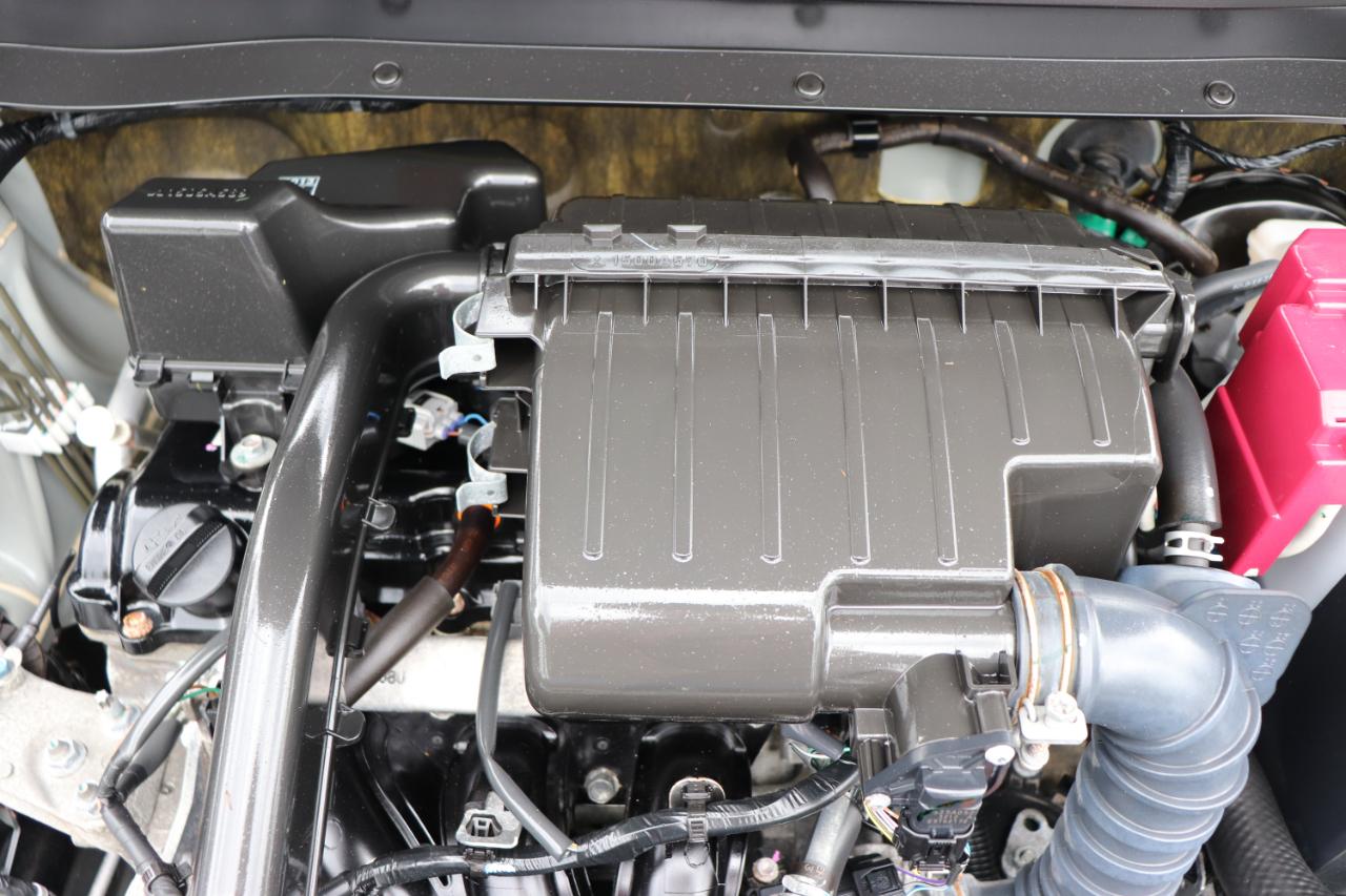 Mitsubishi Mirage ES CVT 2024