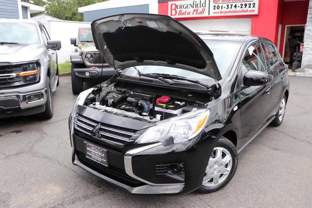 Mitsubishi Mirage ES CVT 2024
