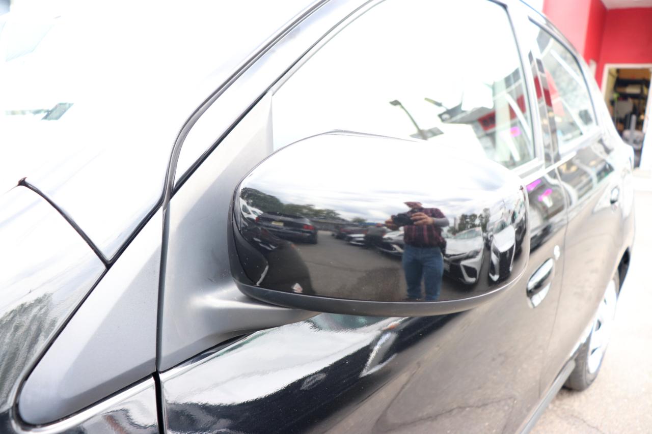 Mitsubishi Mirage ES CVT 2024