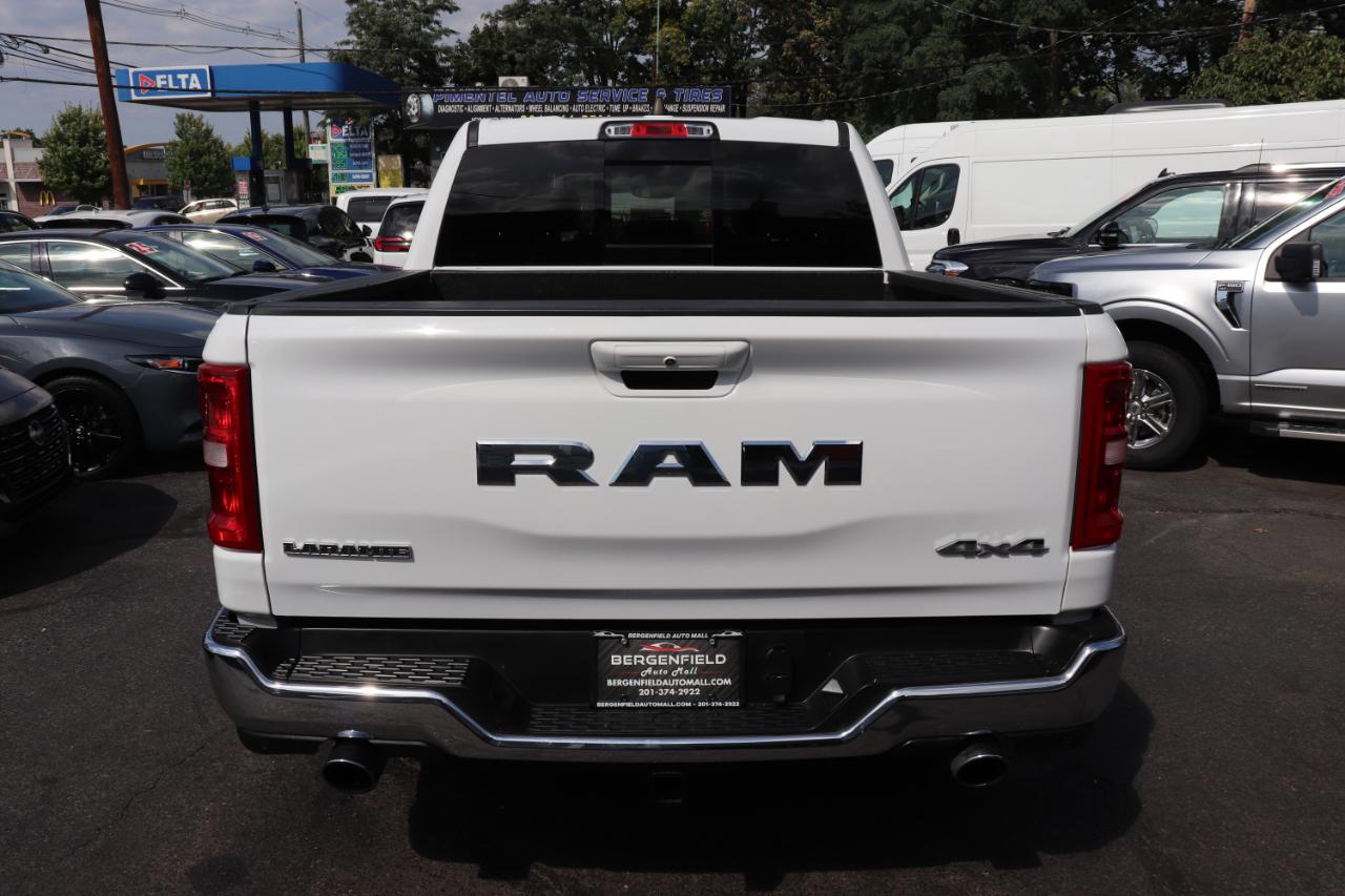 RAM 1500 Laramie 4x4 Crew Cab 5'7" Box 2025