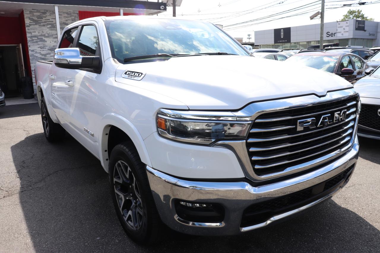 RAM 1500 Laramie 4x4 Crew Cab 5'7" Box 2025