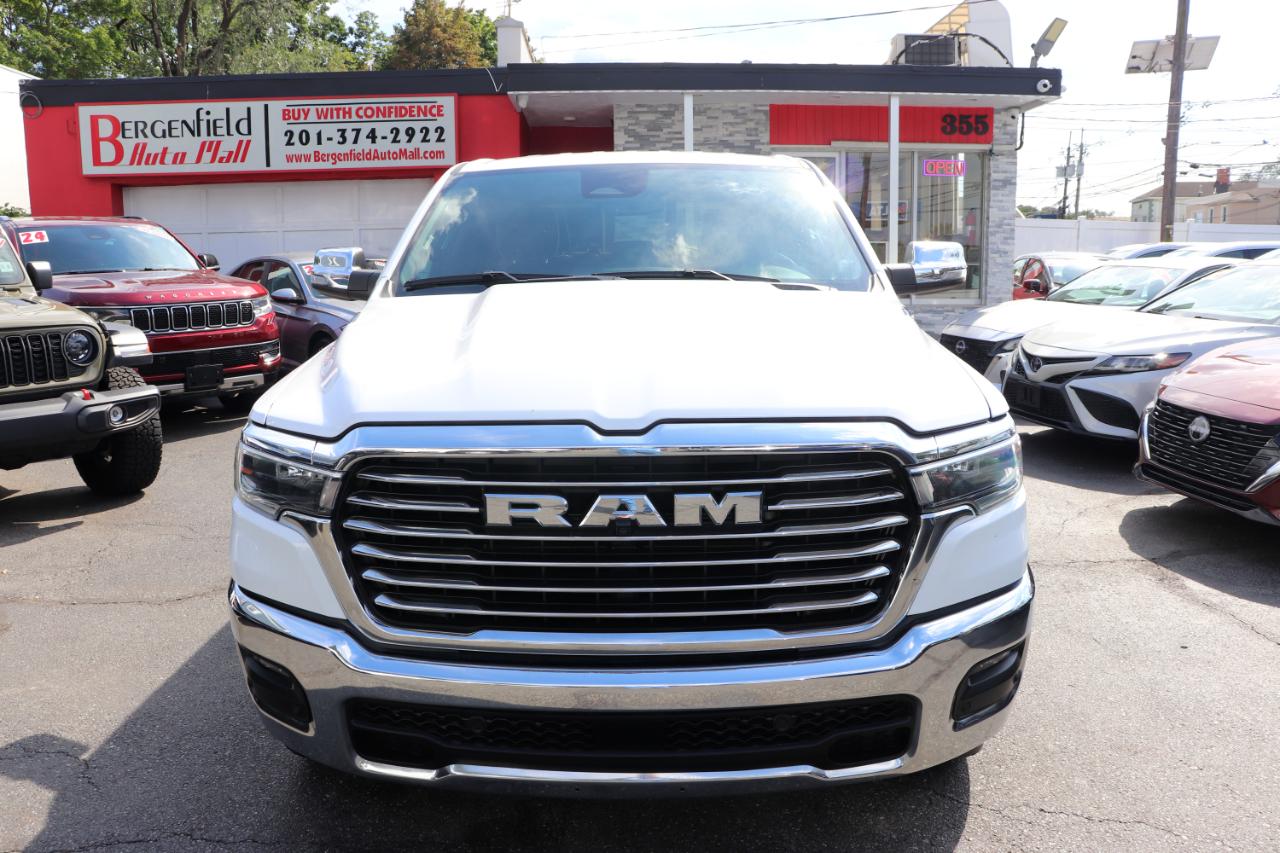 RAM 1500 Laramie 4x4 Crew Cab 5'7" Box 2025