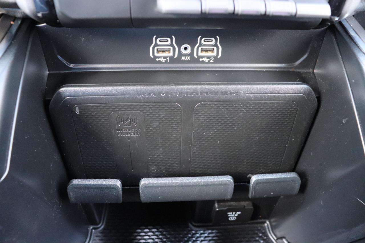 RAM 1500 Laramie 4x4 Crew Cab 5'7" Box 2025