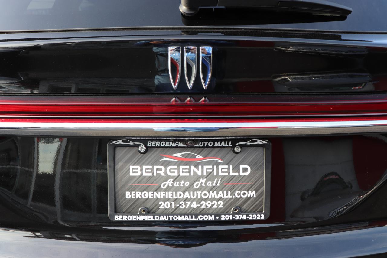 Buick Enclave 4dr Preferred 2025