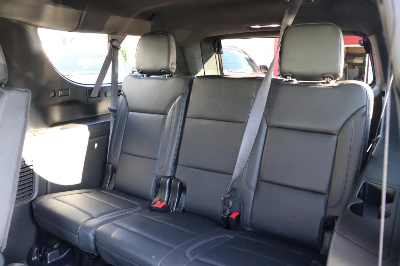 Chevrolet Suburban 4WD 4dr LT 2023
