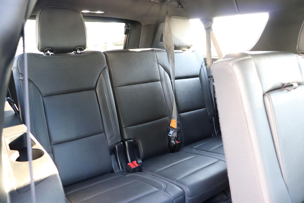Chevrolet Suburban 4WD 4dr LT 2023