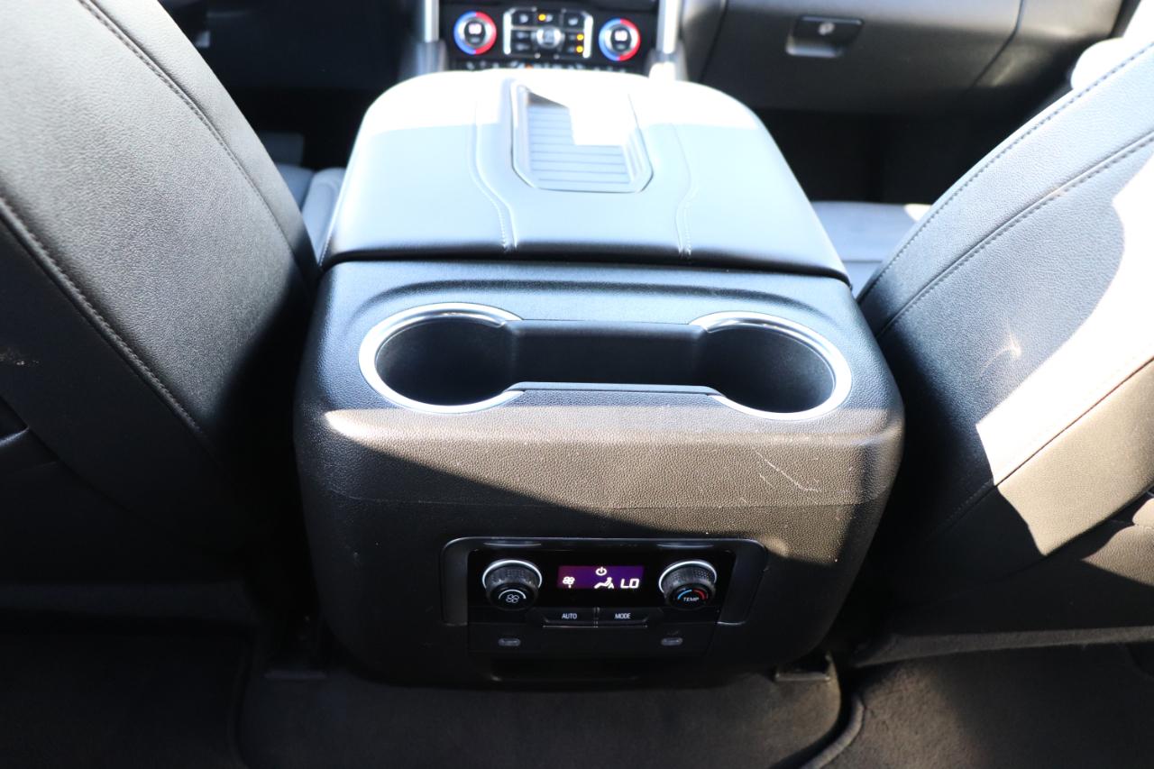 Chevrolet Suburban 4WD 4dr LT 2023