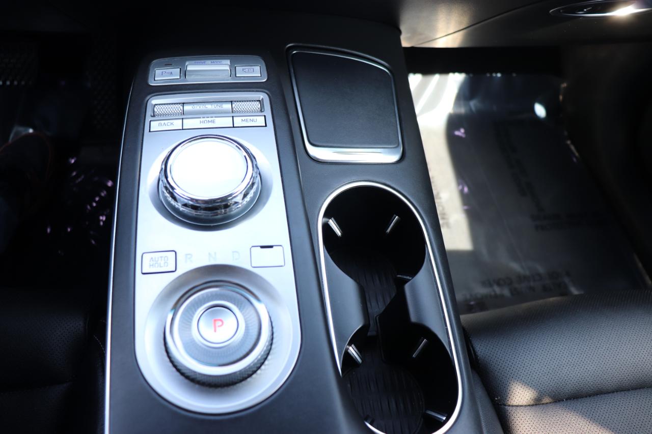 Genesis GV70 2.5T AWD 2025