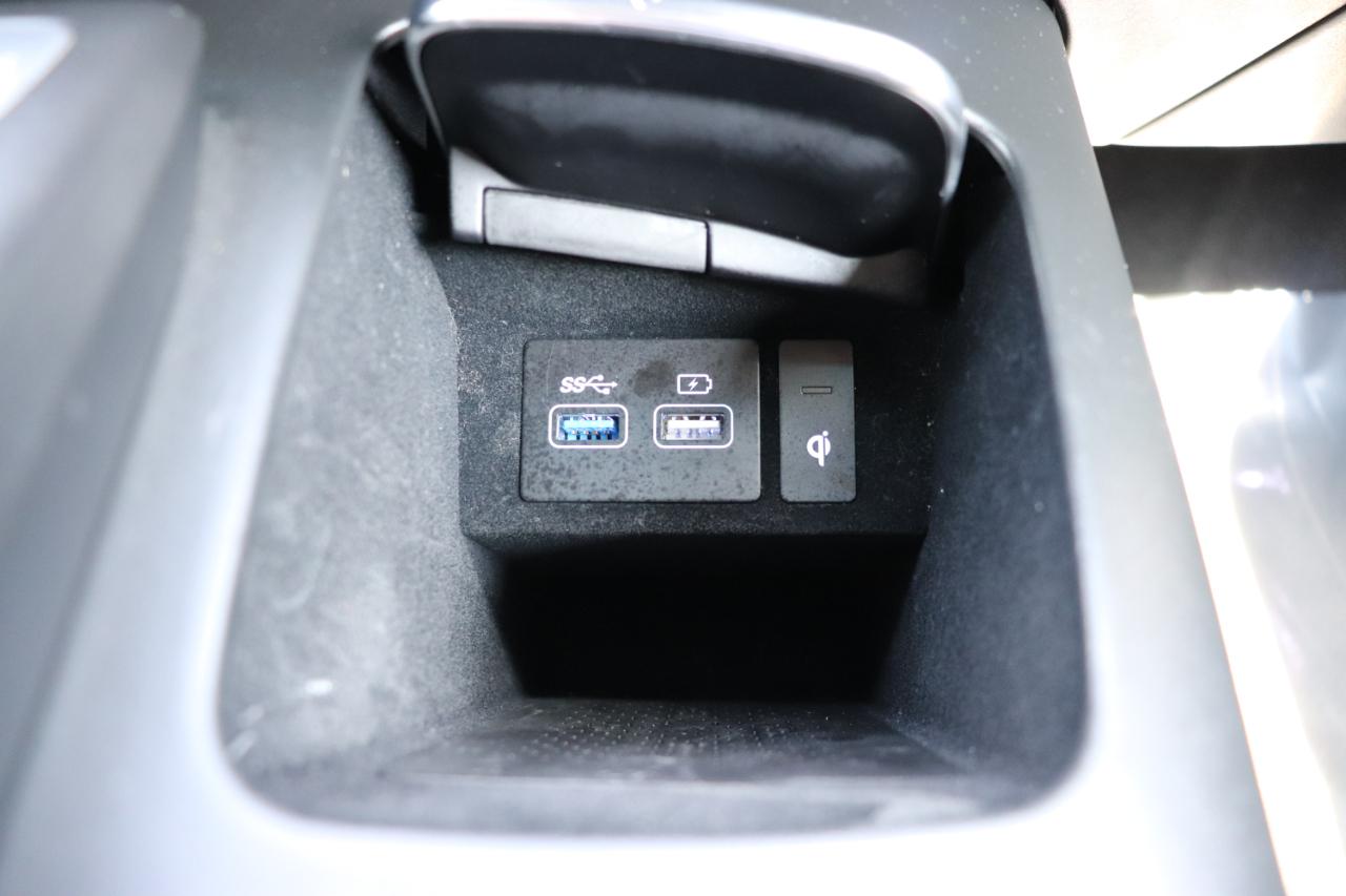 Genesis GV70 2.5T AWD 2025