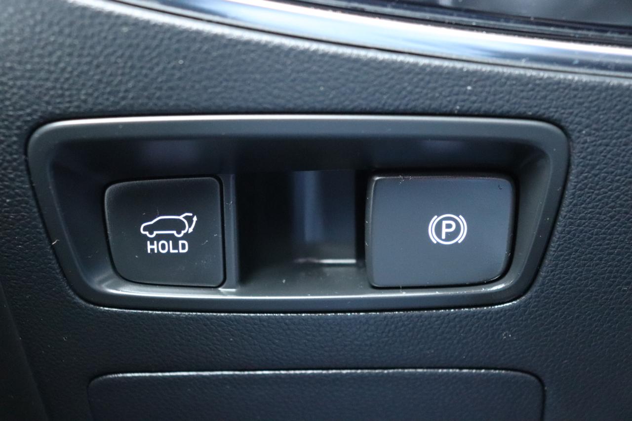Genesis GV70 2.5T AWD 2025