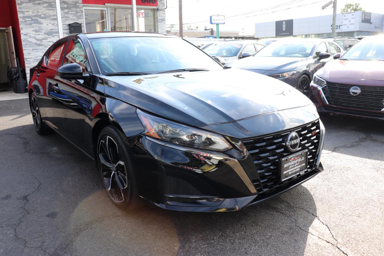 Nissan Altima 2.5 SR Sedan 2024
