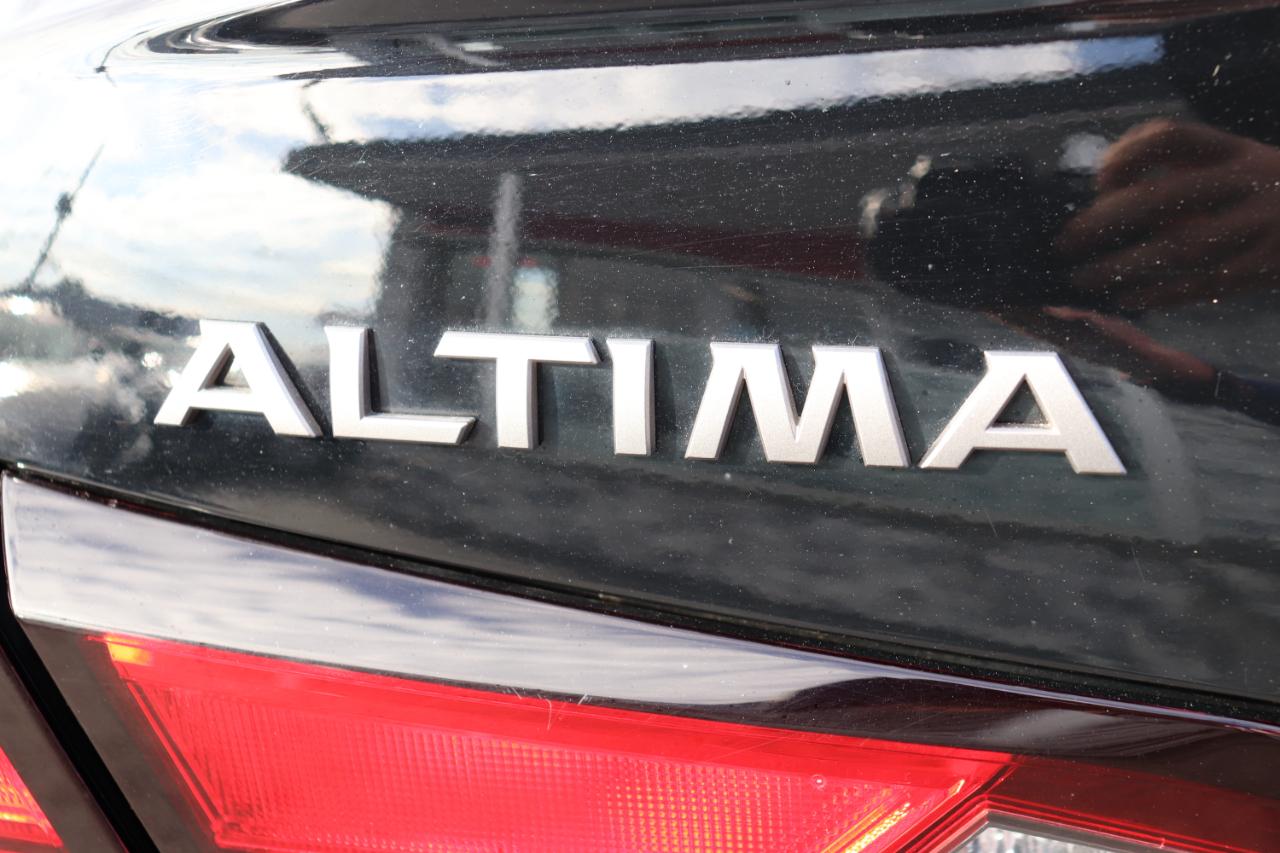 Nissan Altima 2.5 SR Sedan 2024