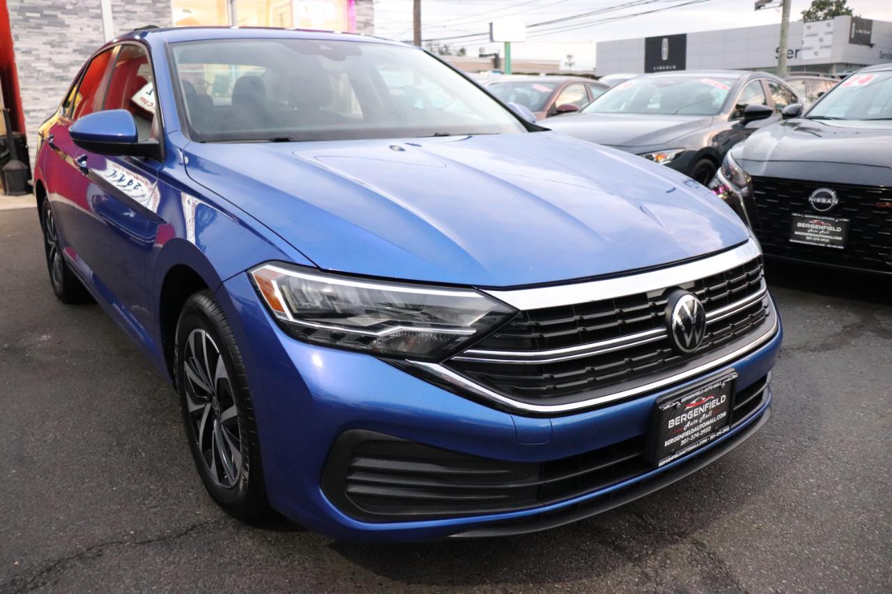 Volkswagen Jetta S Auto 2024