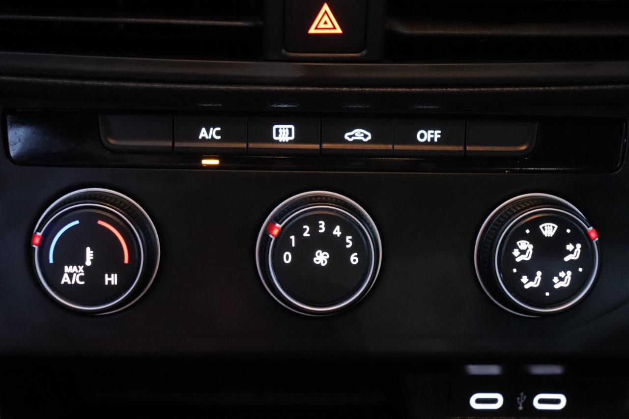 Volkswagen Jetta S Auto 2024