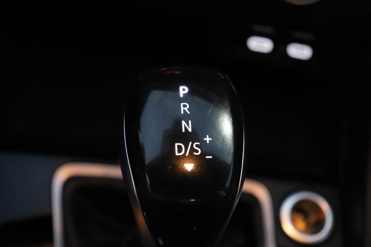 Volkswagen Jetta S Auto 2024