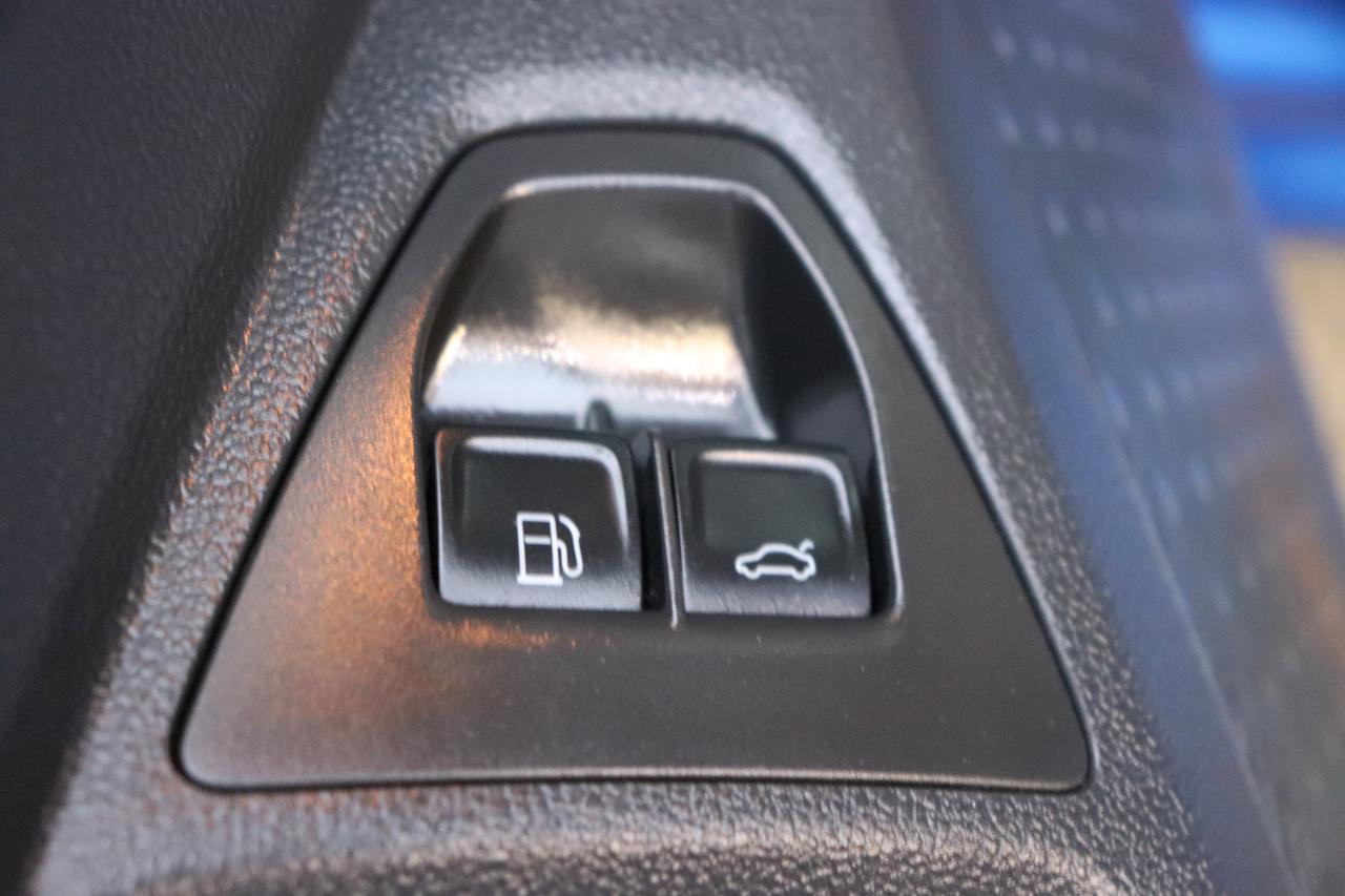 Volkswagen Jetta S Auto 2024