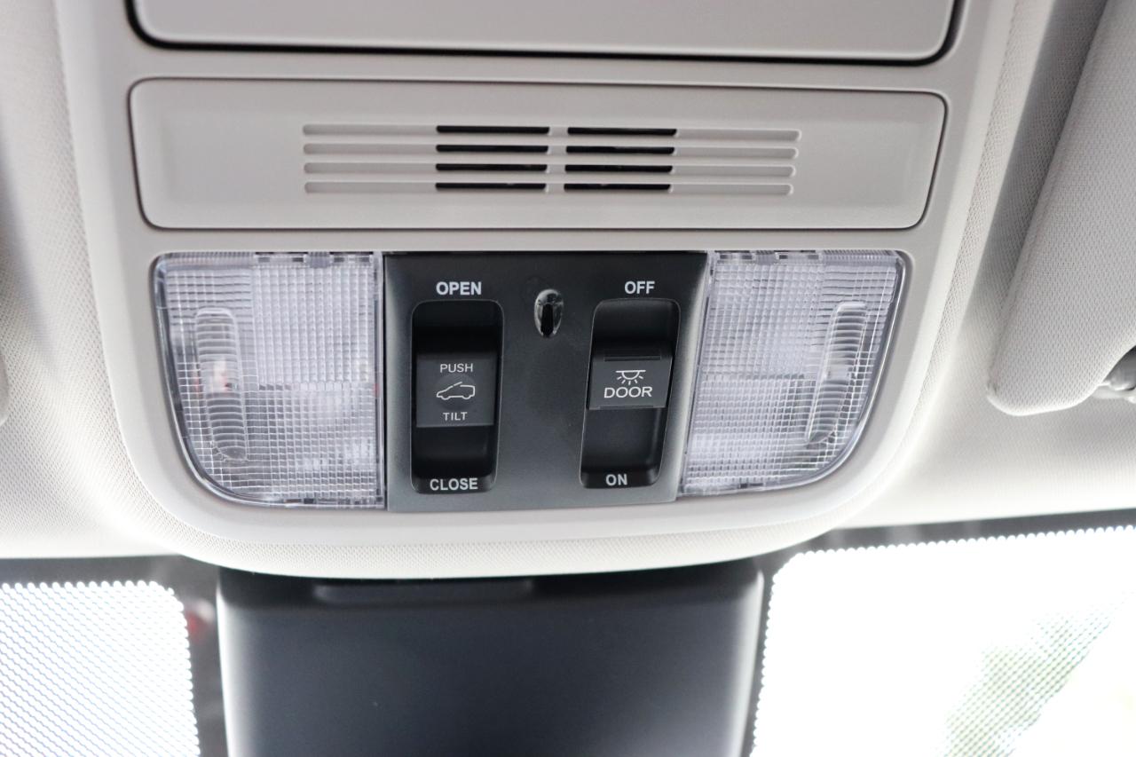 Honda Odyssey Elite Auto 2026