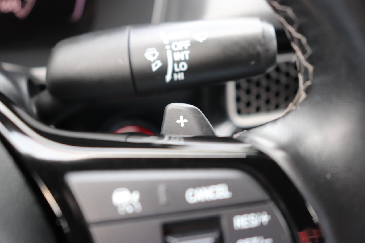 Honda Civic Sedan Sport CVT 2025