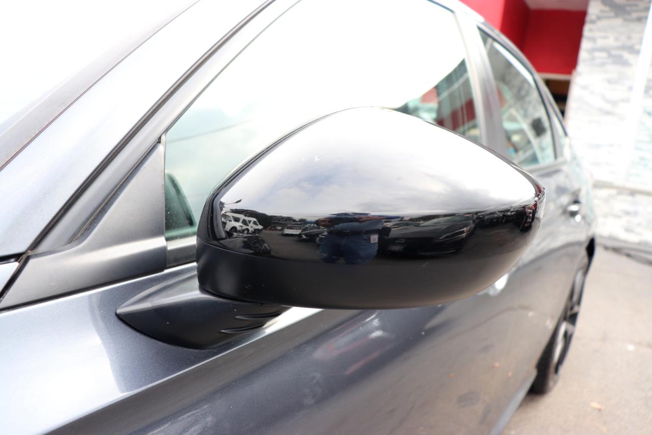 Honda Civic Sedan Sport CVT 2025