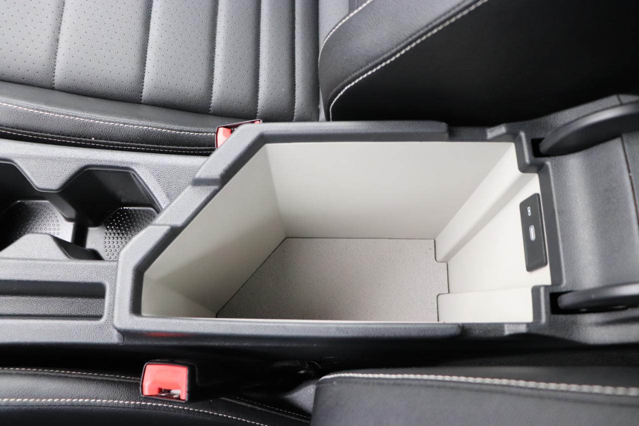 Volkswagen Jetta SE Auto 2024