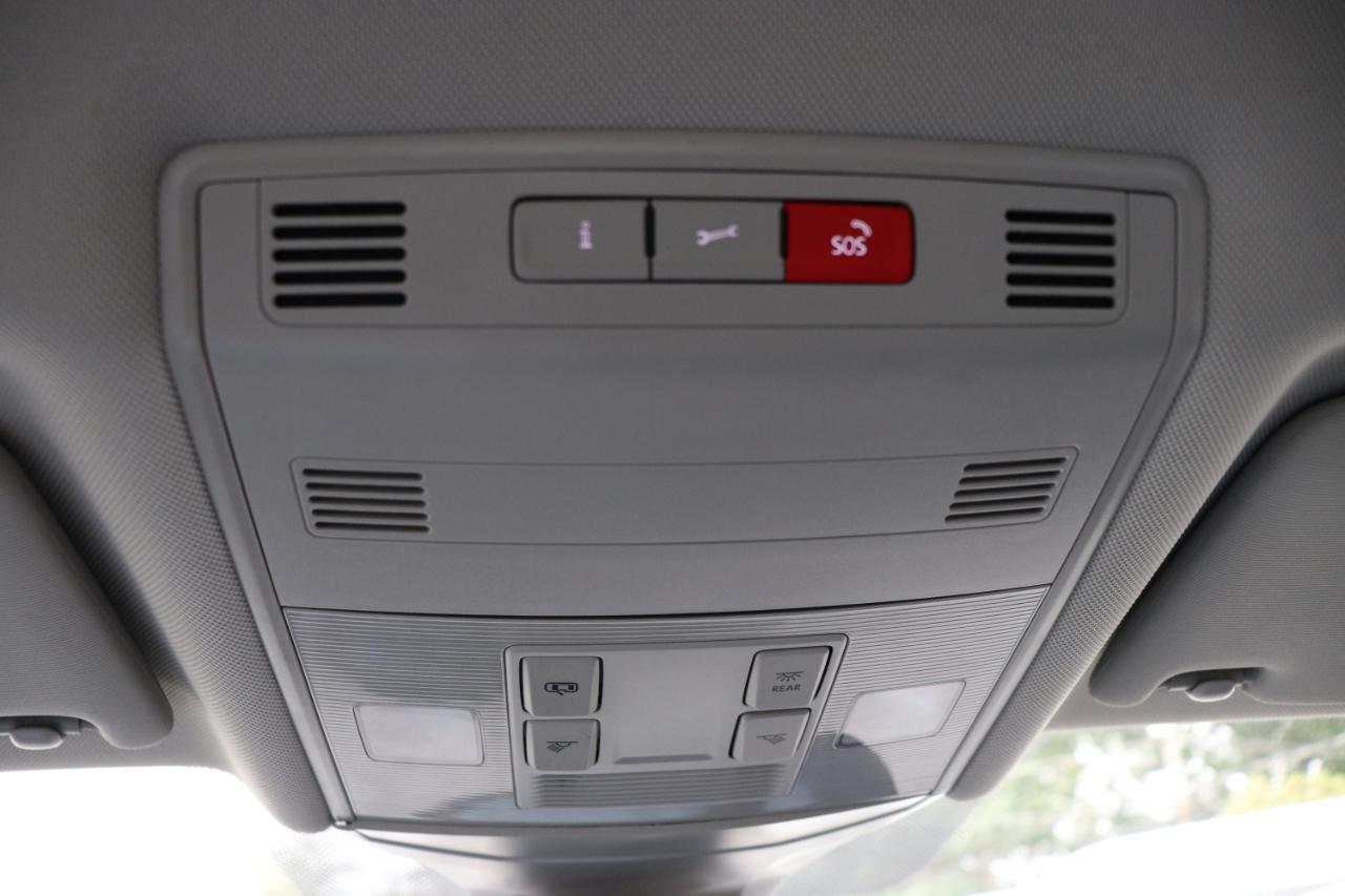 Volkswagen Jetta SE Auto 2024