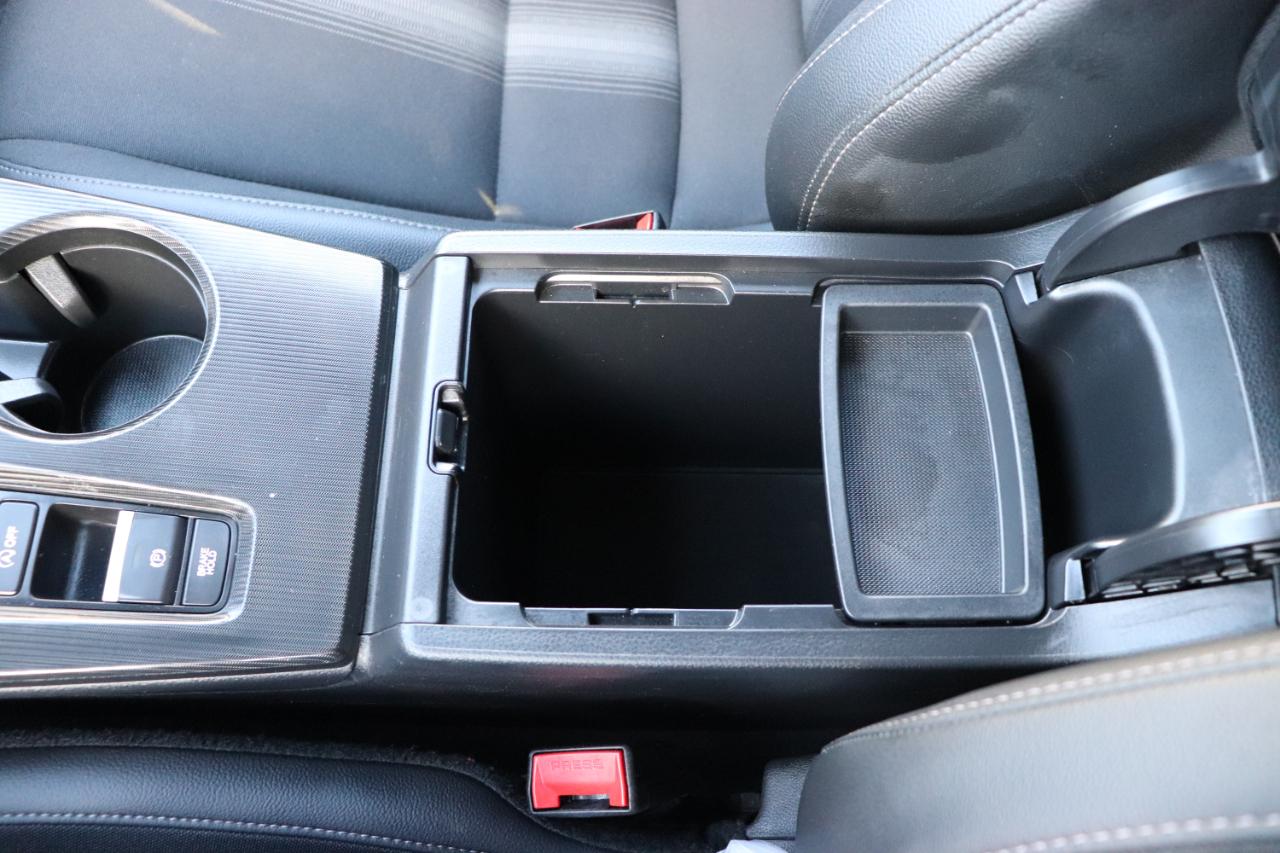 Honda Civic Sedan Sport CVT 2025