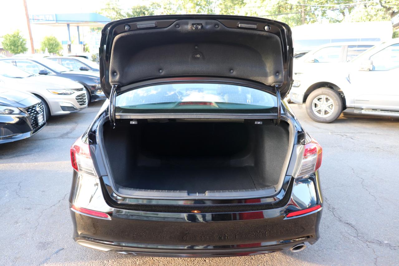 Honda Civic Sedan Sport CVT 2025