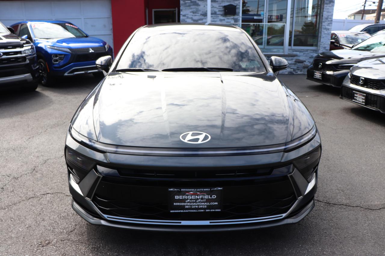 Hyundai Sonata SEL FWD 2025