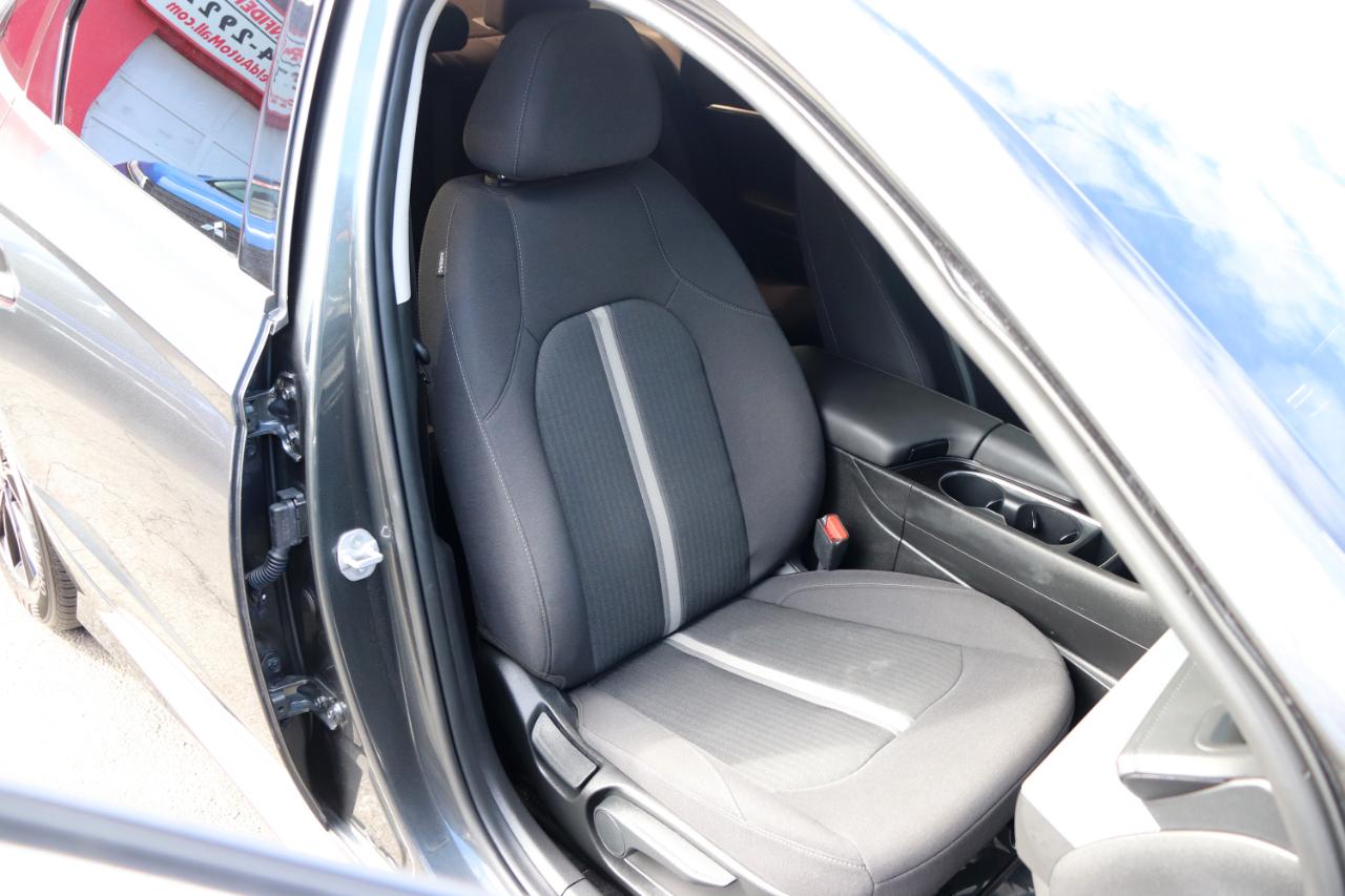Hyundai Sonata SEL FWD 2025
