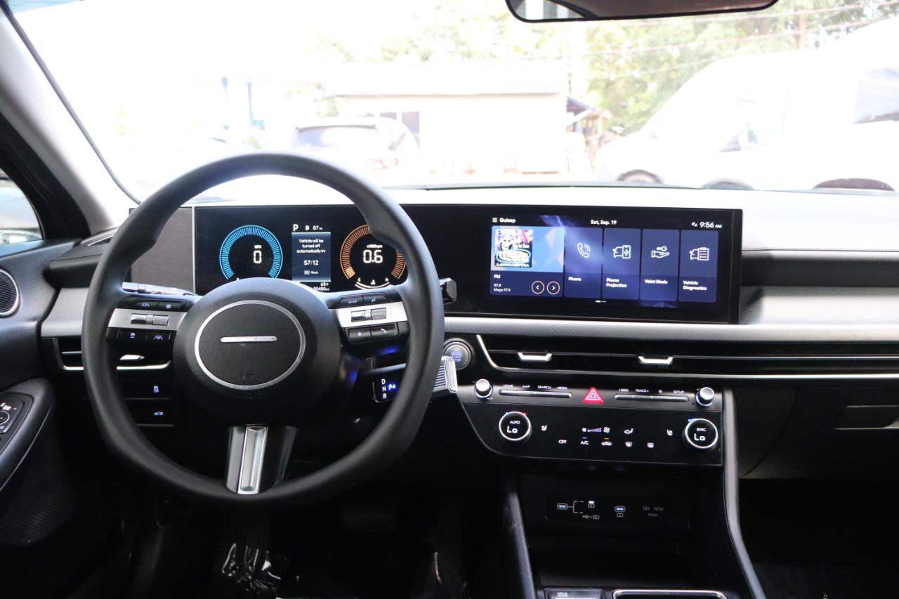 Hyundai Sonata SEL FWD 2025
