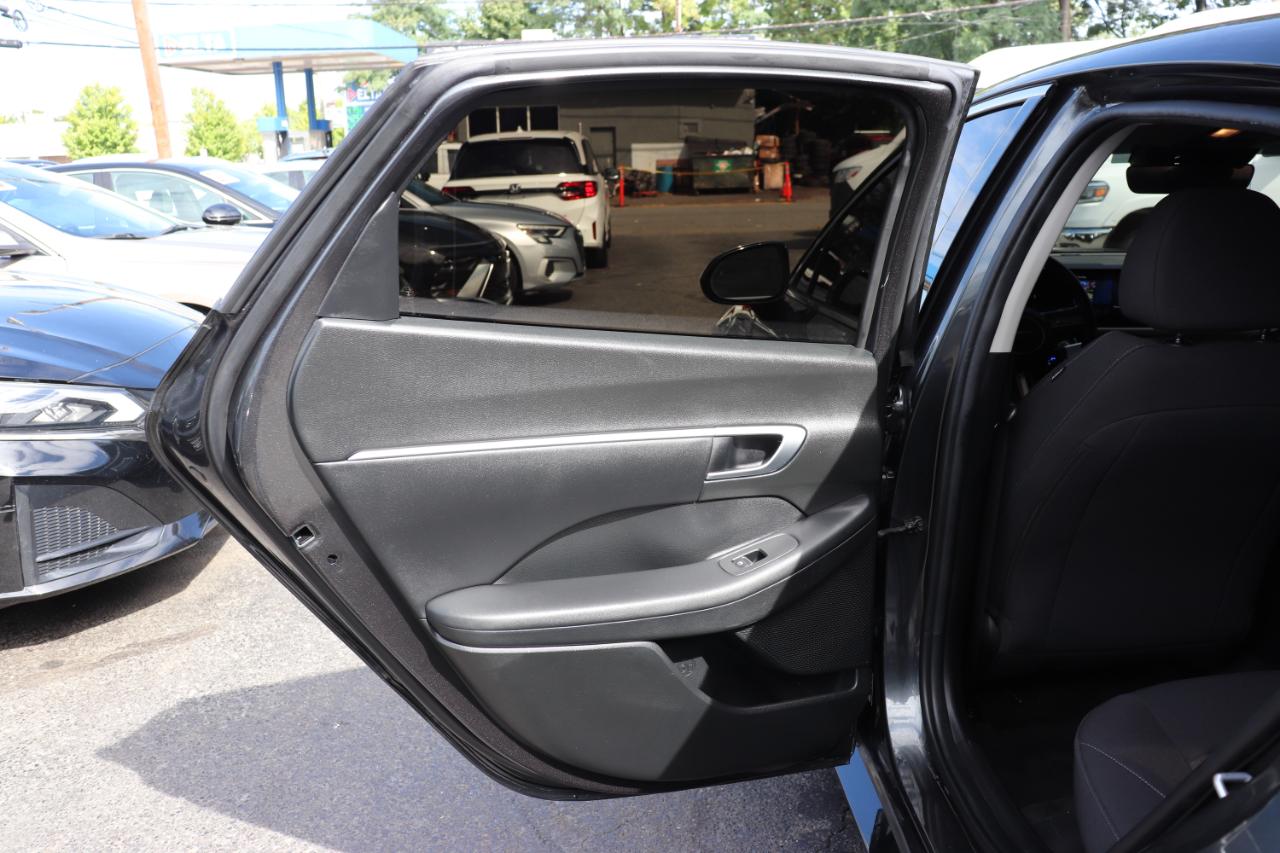 Hyundai Sonata SEL FWD 2025