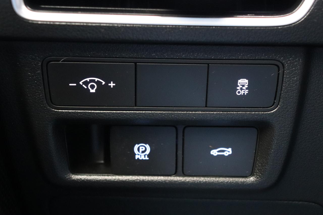 Hyundai Sonata SEL FWD 2025