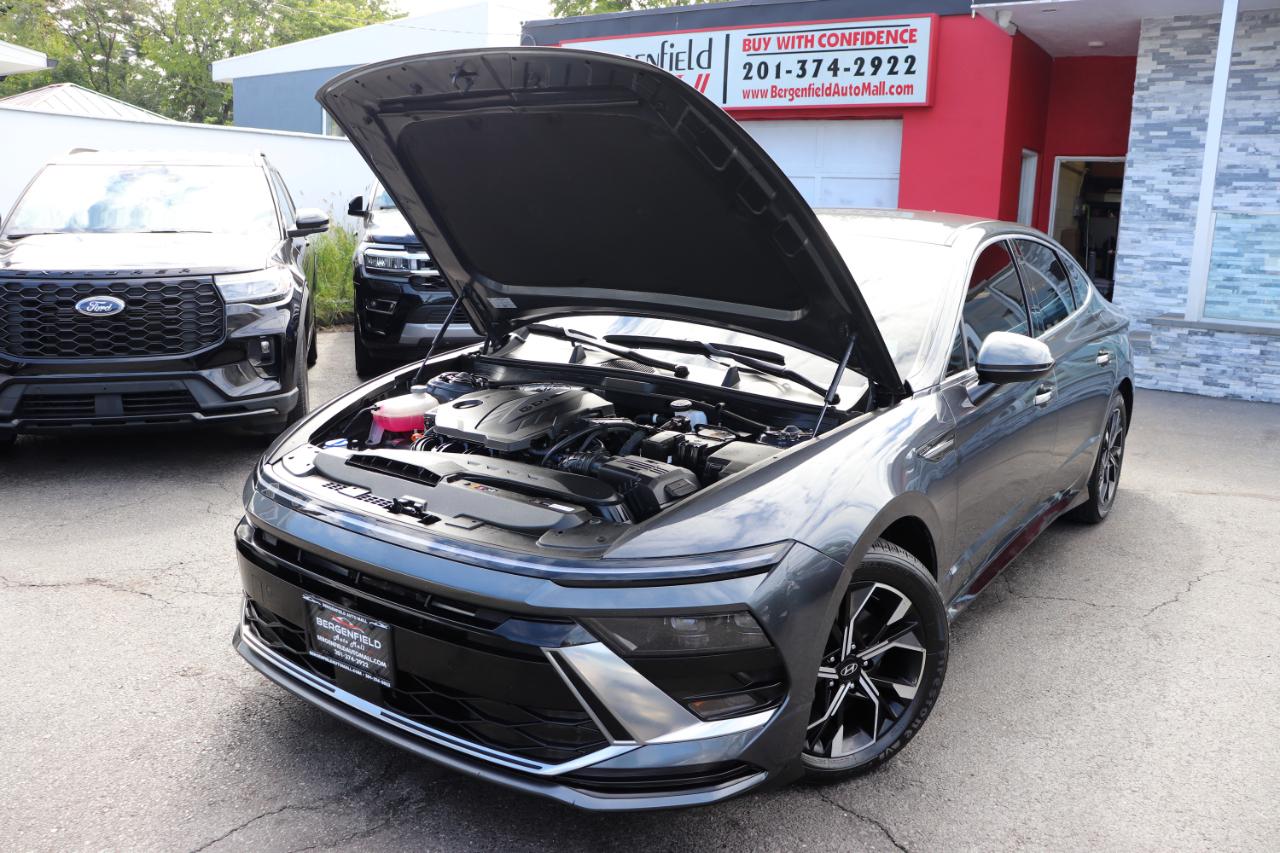 Hyundai Sonata SEL FWD 2025