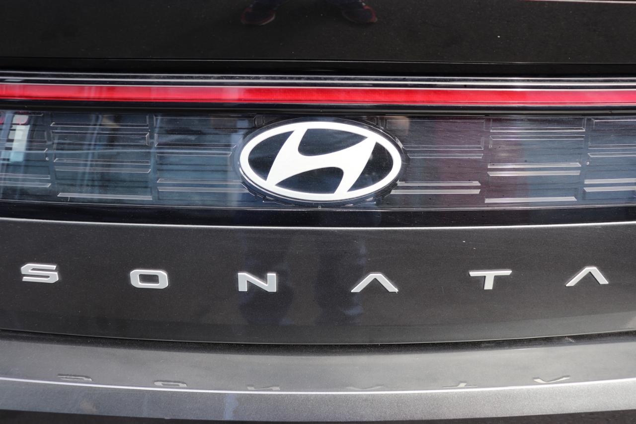 Hyundai Sonata SEL FWD 2025