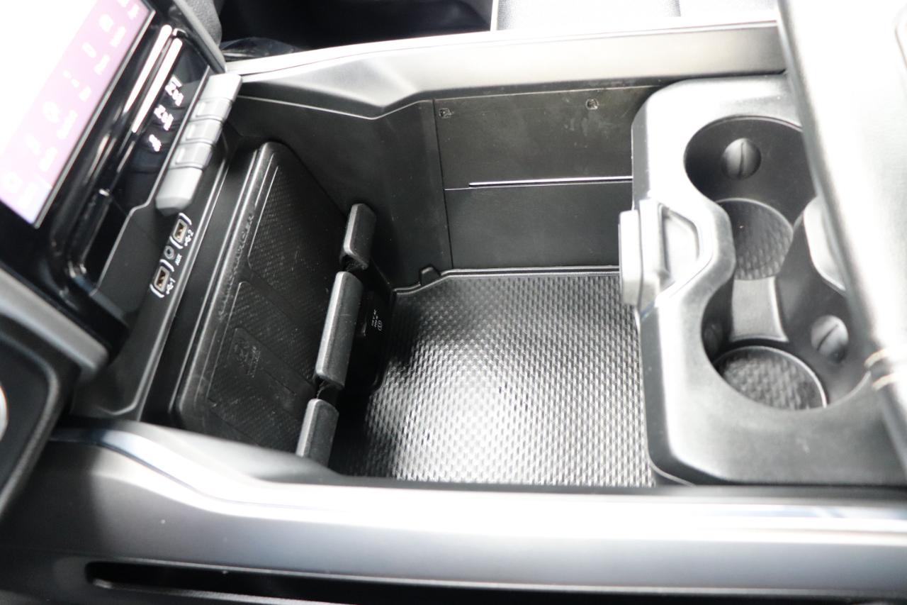 RAM 1500 Laramie 4x4 Crew Cab 5'7" Box 2025