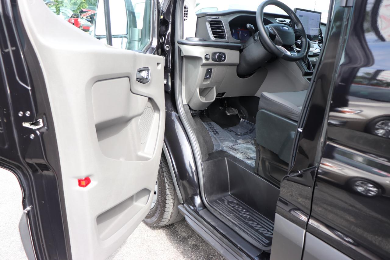 Ford Transit Passenger Wagon T-350 148" Med Roof XLT AWD 2026