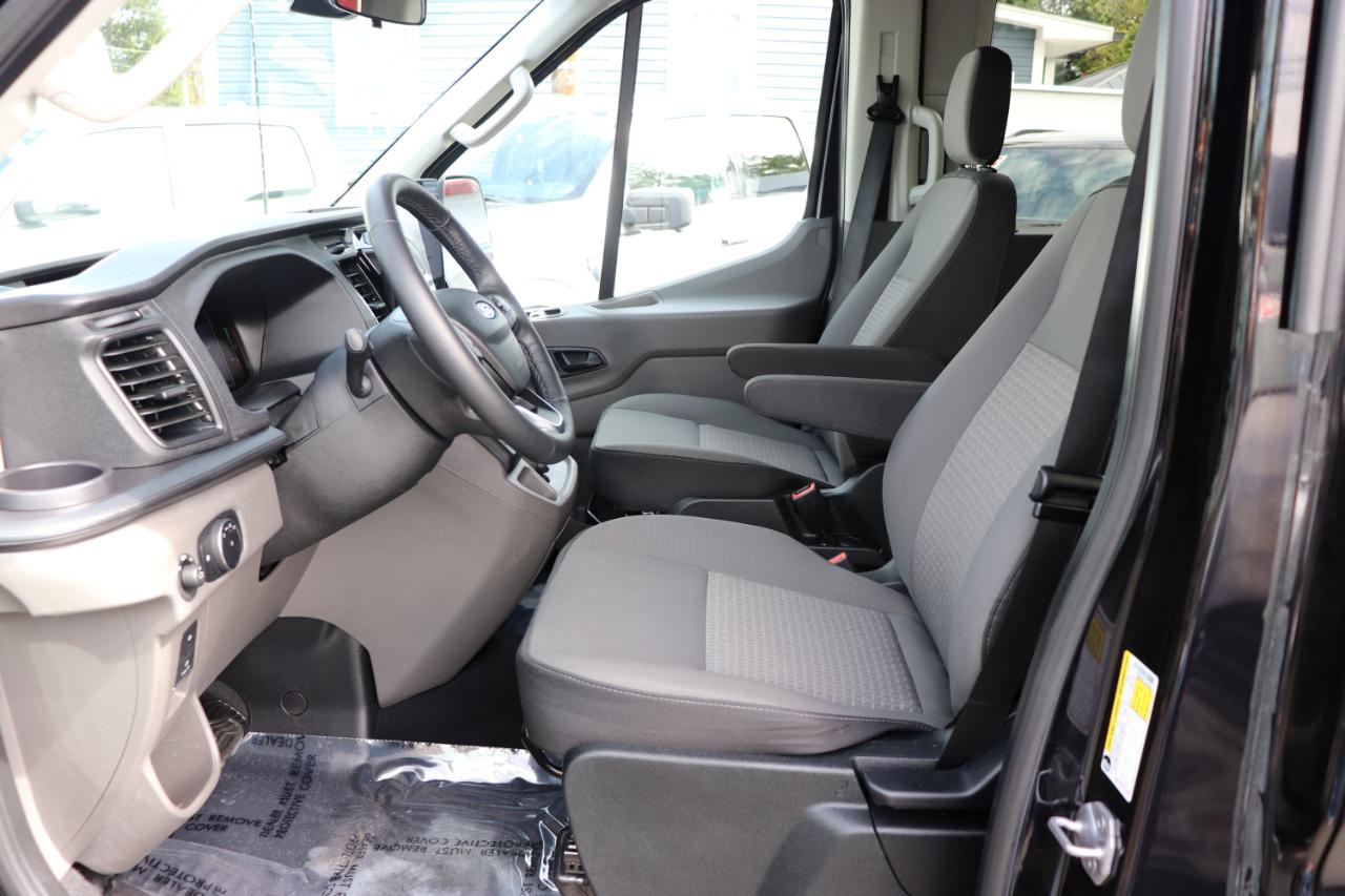 Ford Transit Passenger Wagon T-350 148" Med Roof XLT AWD 2026