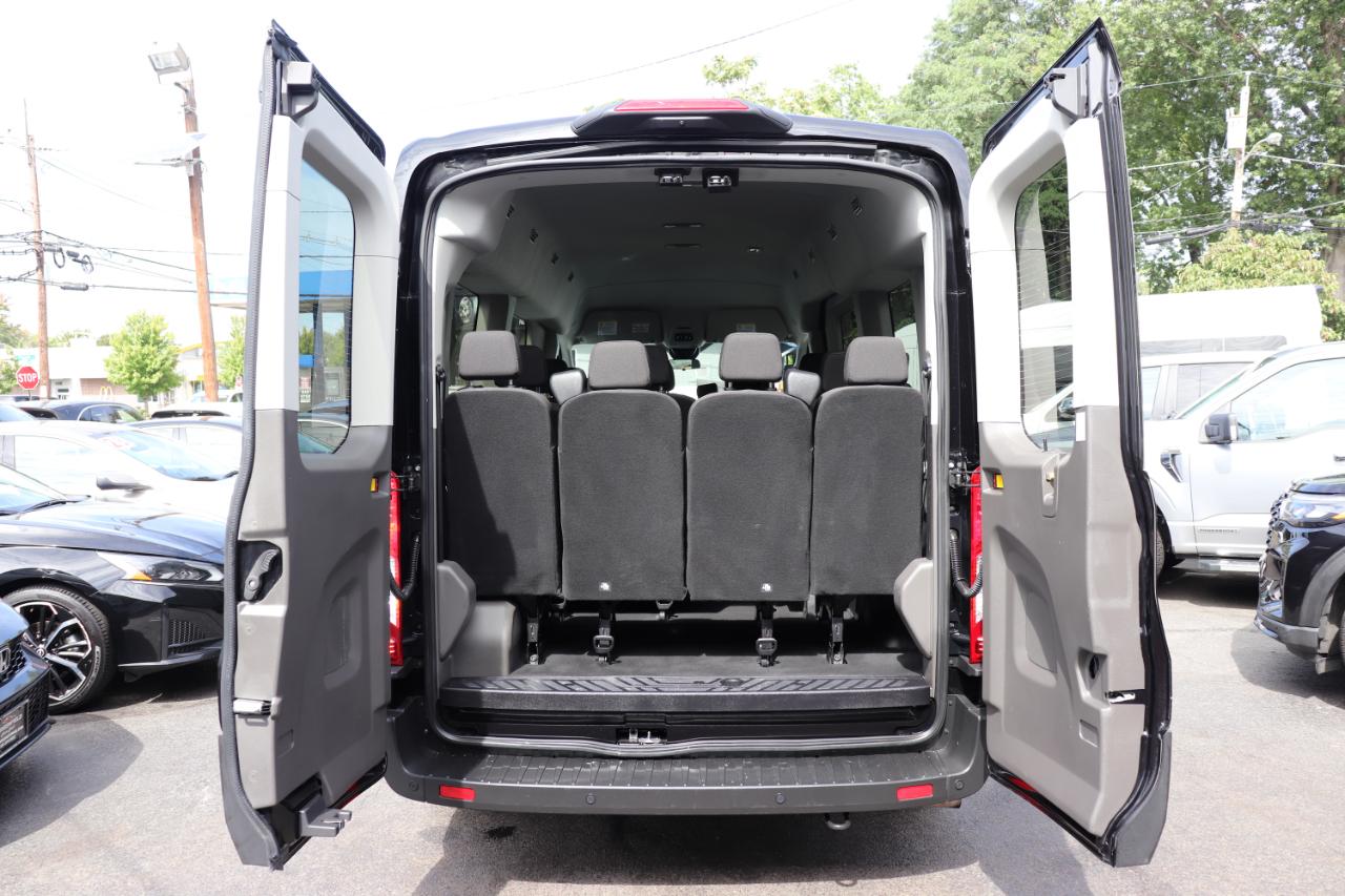 Ford Transit Passenger Wagon T-350 148" Med Roof XLT AWD 2026