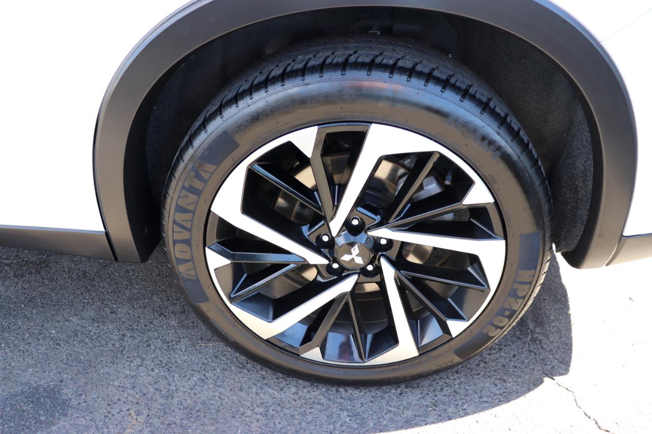 Mitsubishi Outlander SE FWD 2024