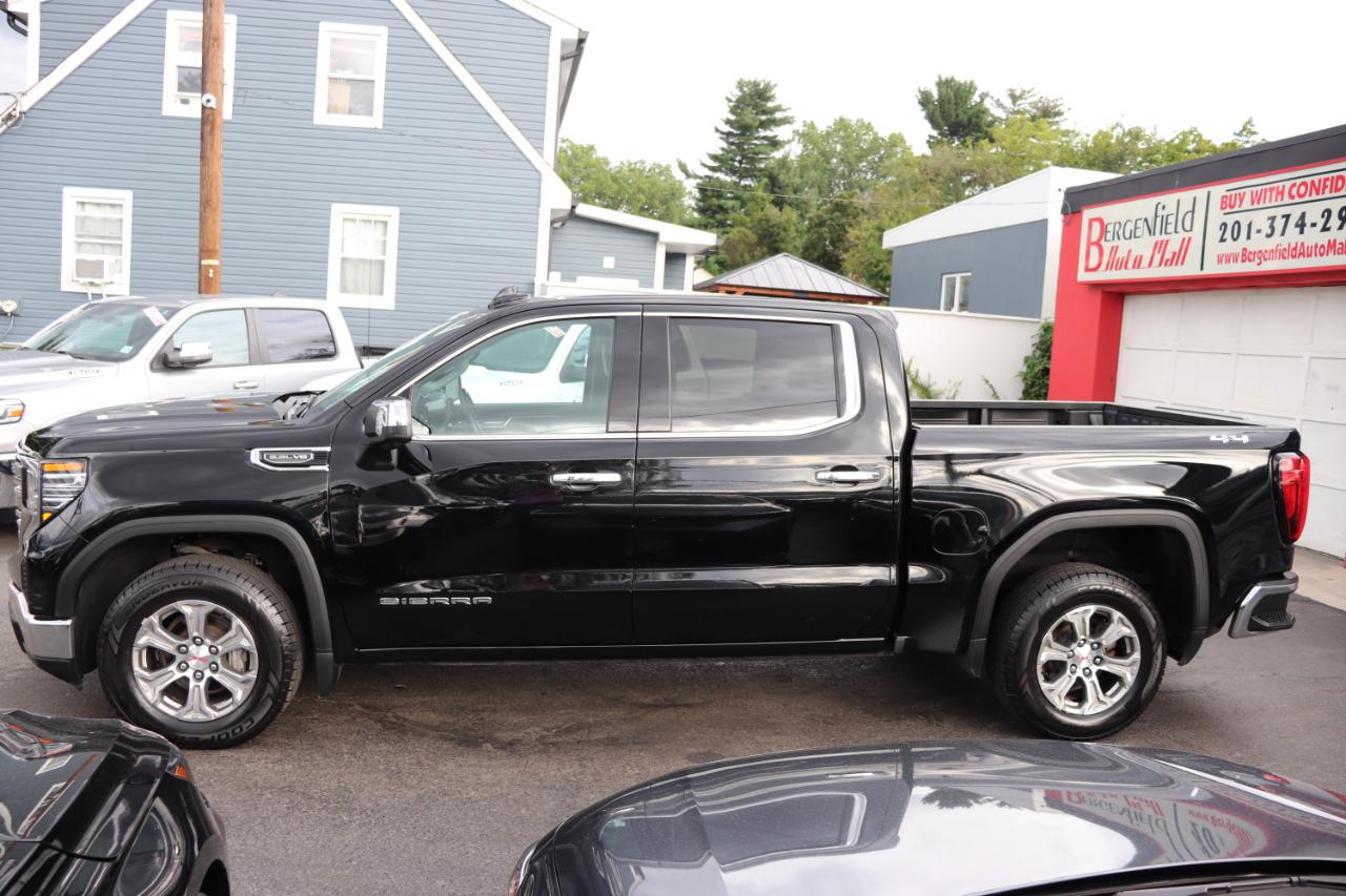 GMC Sierra 1500 4WD Crew Cab 147" SLT 2024