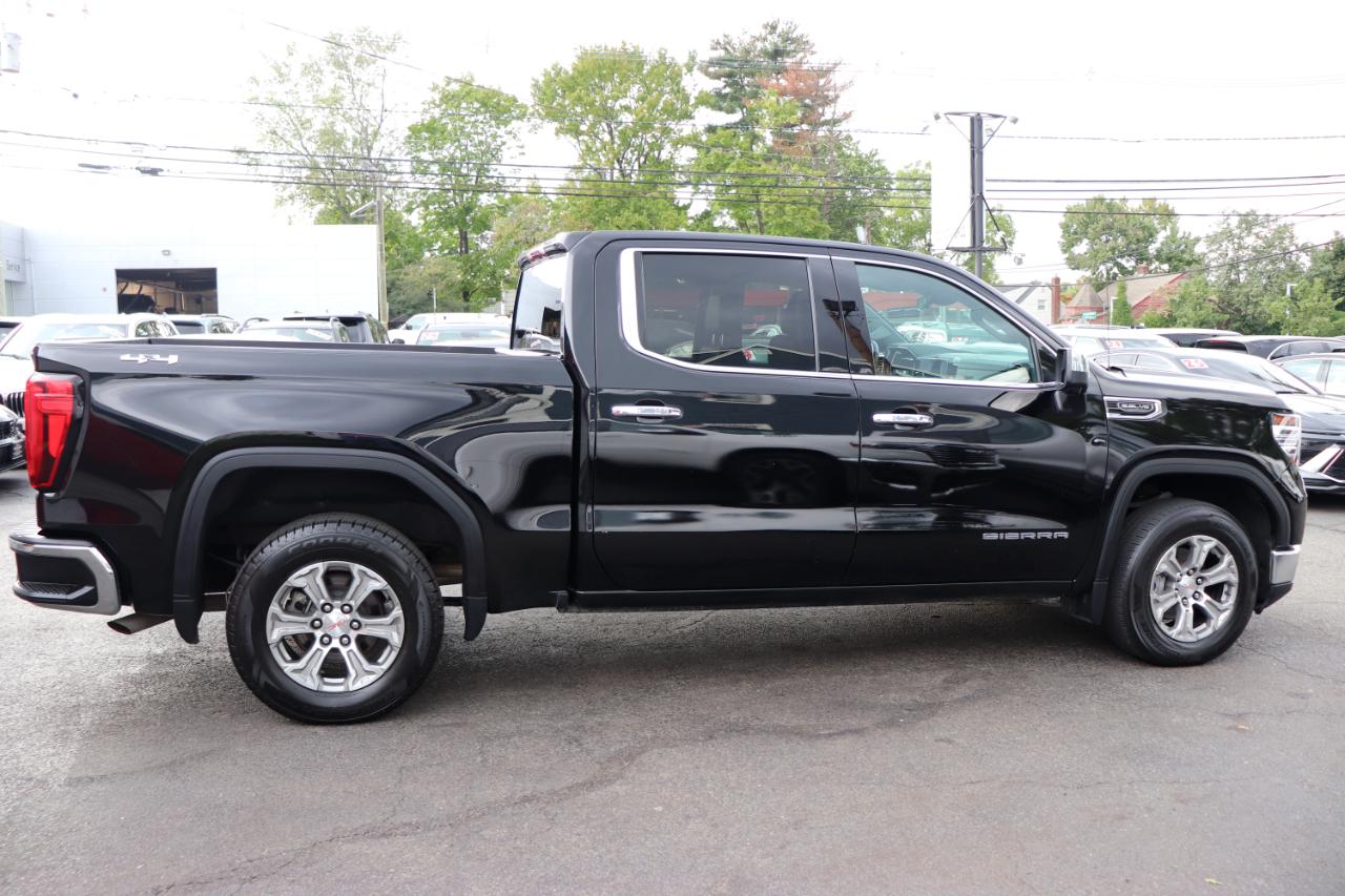 GMC Sierra 1500 4WD Crew Cab 147" SLT 2024