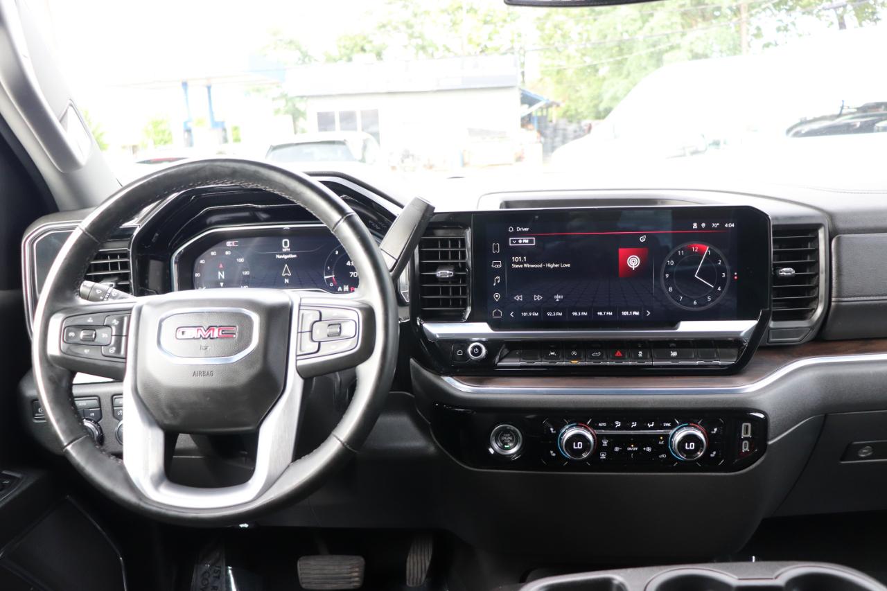 GMC Sierra 1500 4WD Crew Cab 147" SLT 2024